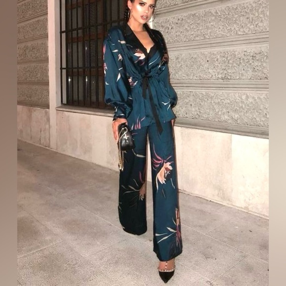 New ZARA Teal Satin Wide Leg Tropical Floral Print Pants